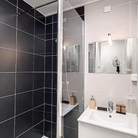 Val-d'isere, 2 Pieces, 4 Personnes - Fr-1-518-119 Apartment *